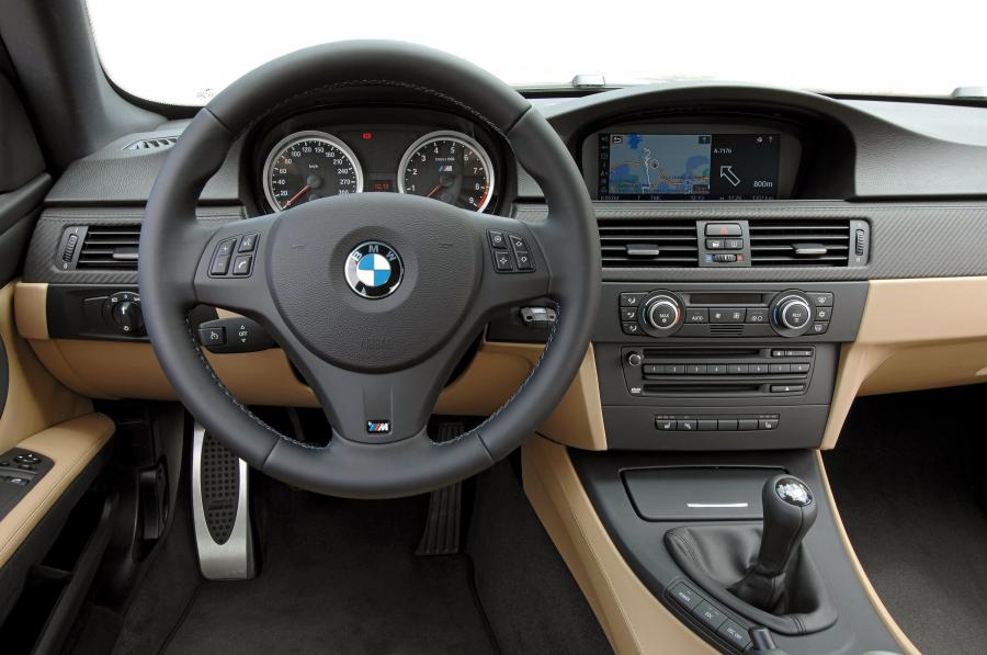  BMW M3 2009 года  (фото 11 из 38)